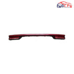 چراغ خطر روی صندوق عقب کی ام سی X5